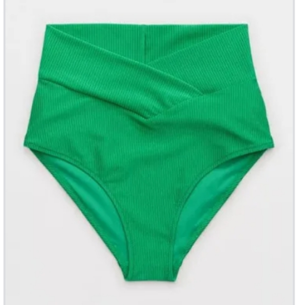 NWOT AERIE green ribbed High Waist Cross Over  Bikini Bottoms Size M